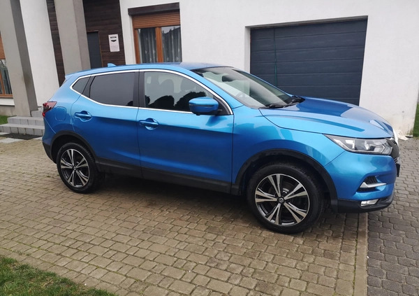 Nissan Qashqai cena 65800 przebieg: 96000, rok produkcji 2018 z Oborniki małe 37